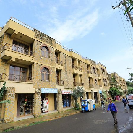 Taye Belay Hotel Gondar Bagian luar foto
