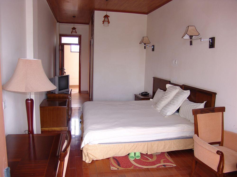 Taye Belay Hotel Gondar Bagian luar foto