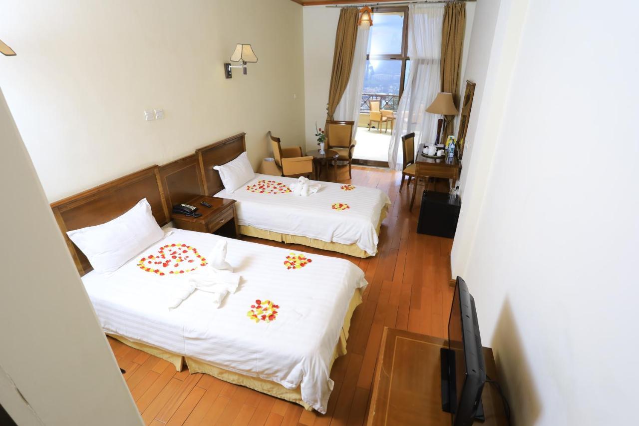 Taye Belay Hotel Gondar Bagian luar foto