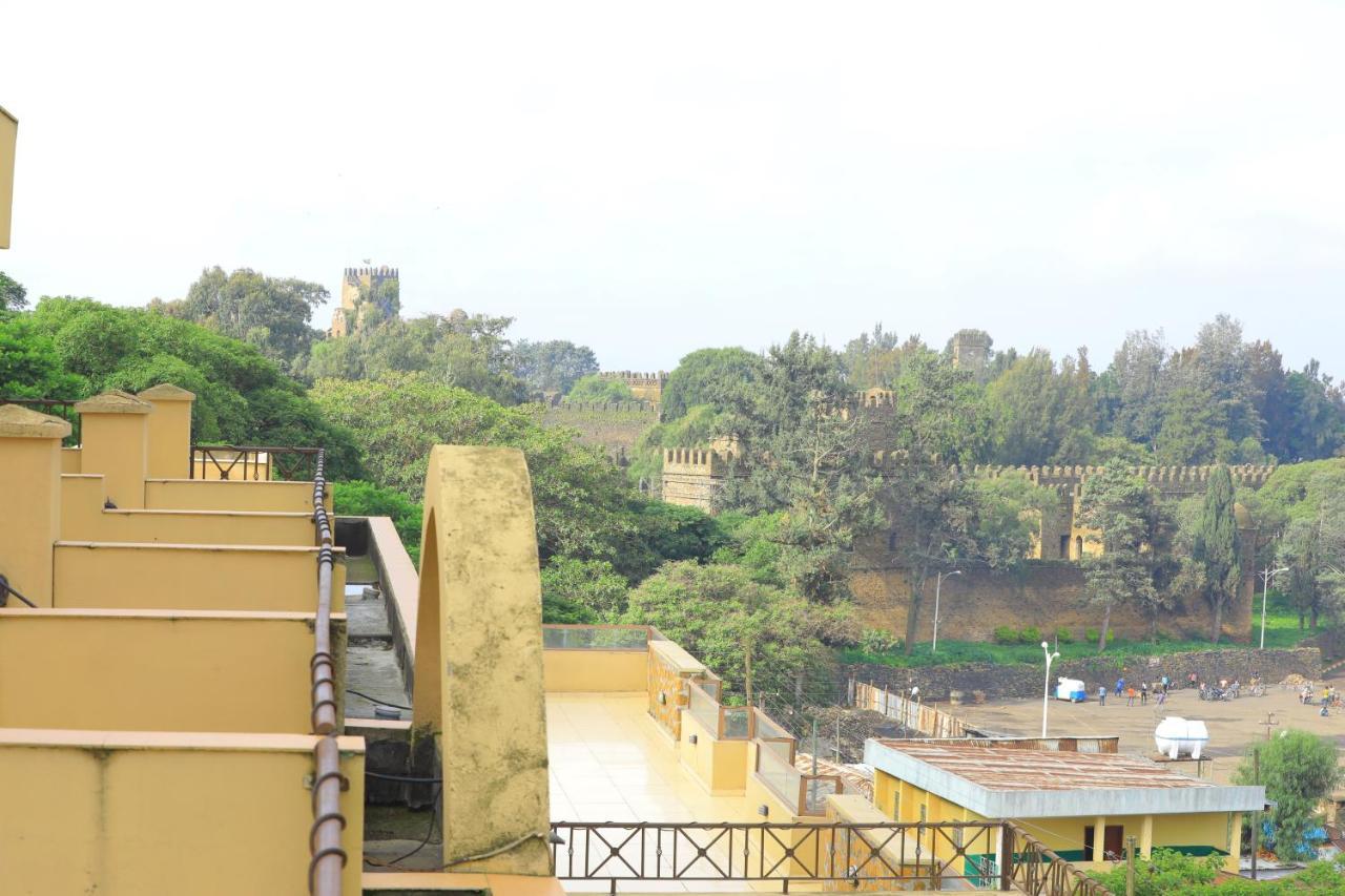 Taye Belay Hotel Gondar Bagian luar foto