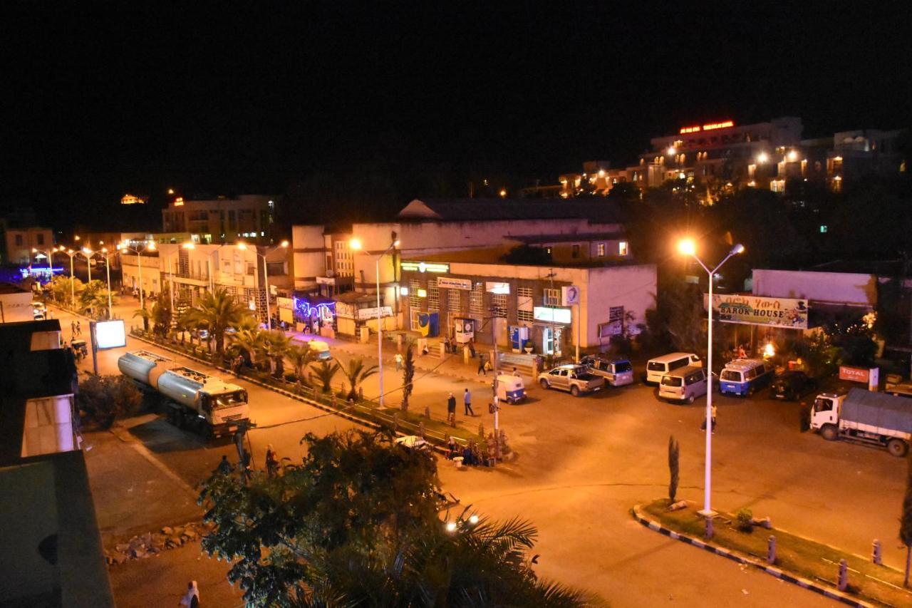 Taye Belay Hotel Gondar Bagian luar foto